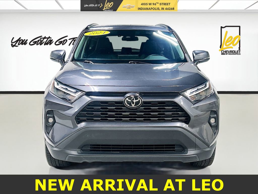 Used 2024 Toyota RAV4 XLE Premium image 2