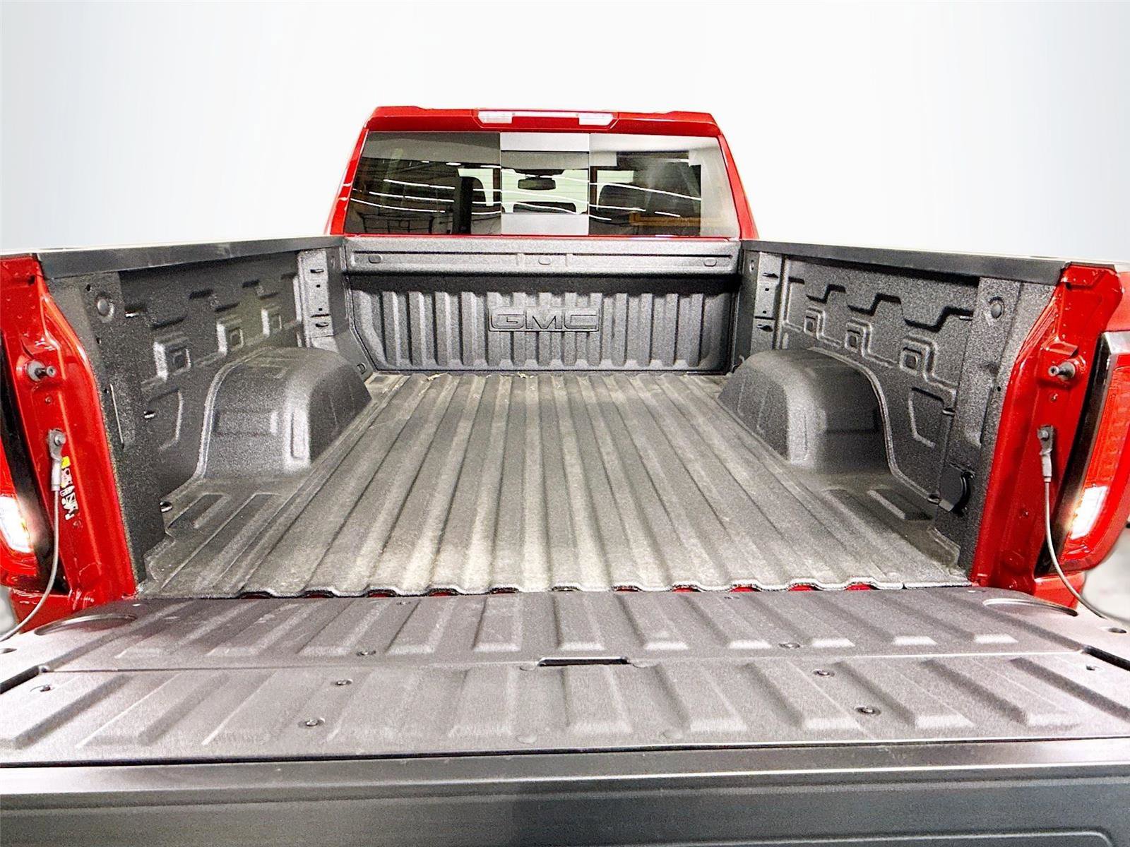 New 2026 GMC Sierra 1500 SLT w/ SLT Premium Plus Package image 21