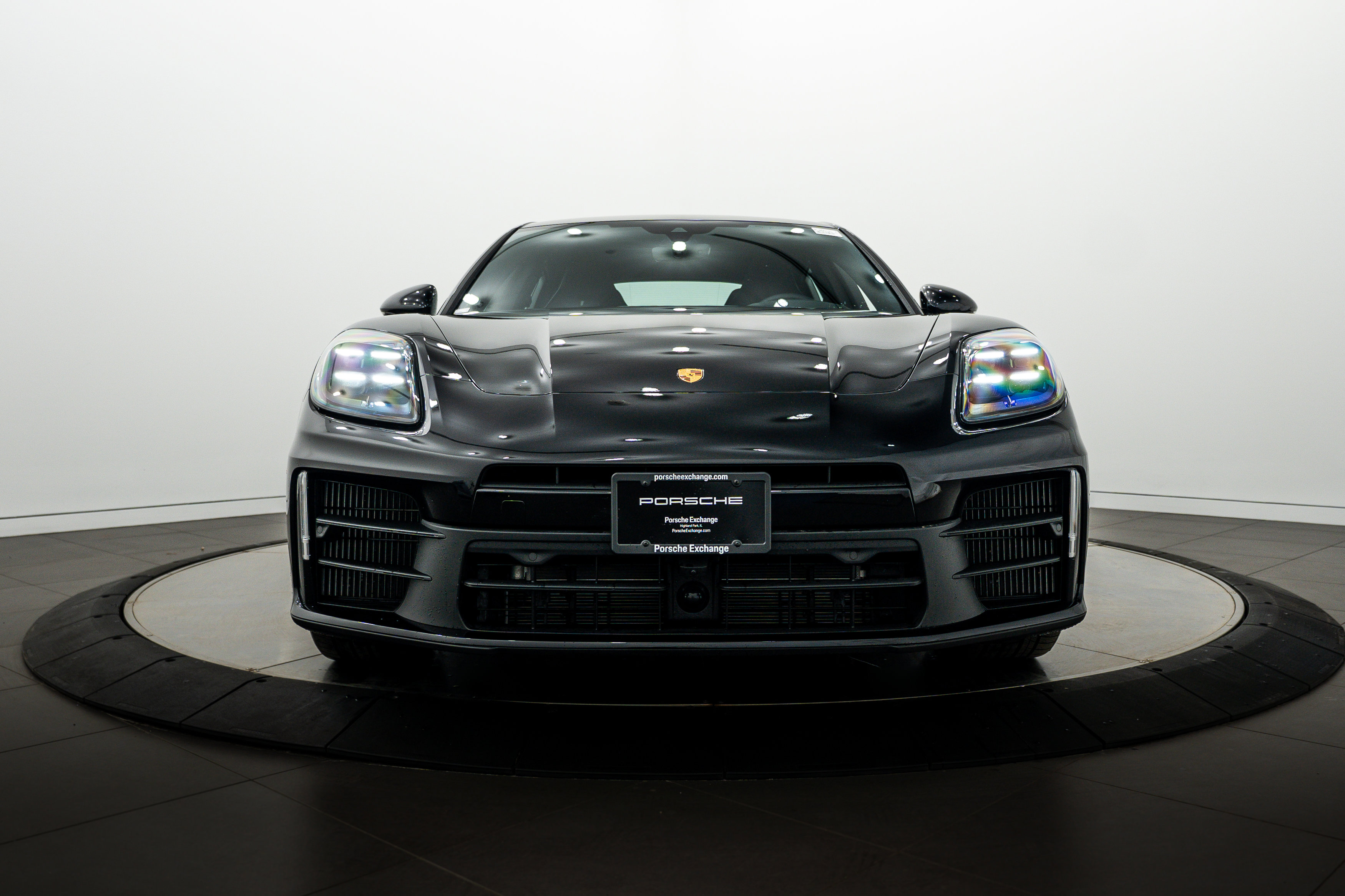 Certified 2026 Porsche Panamera 4 AWD/4WD image 10