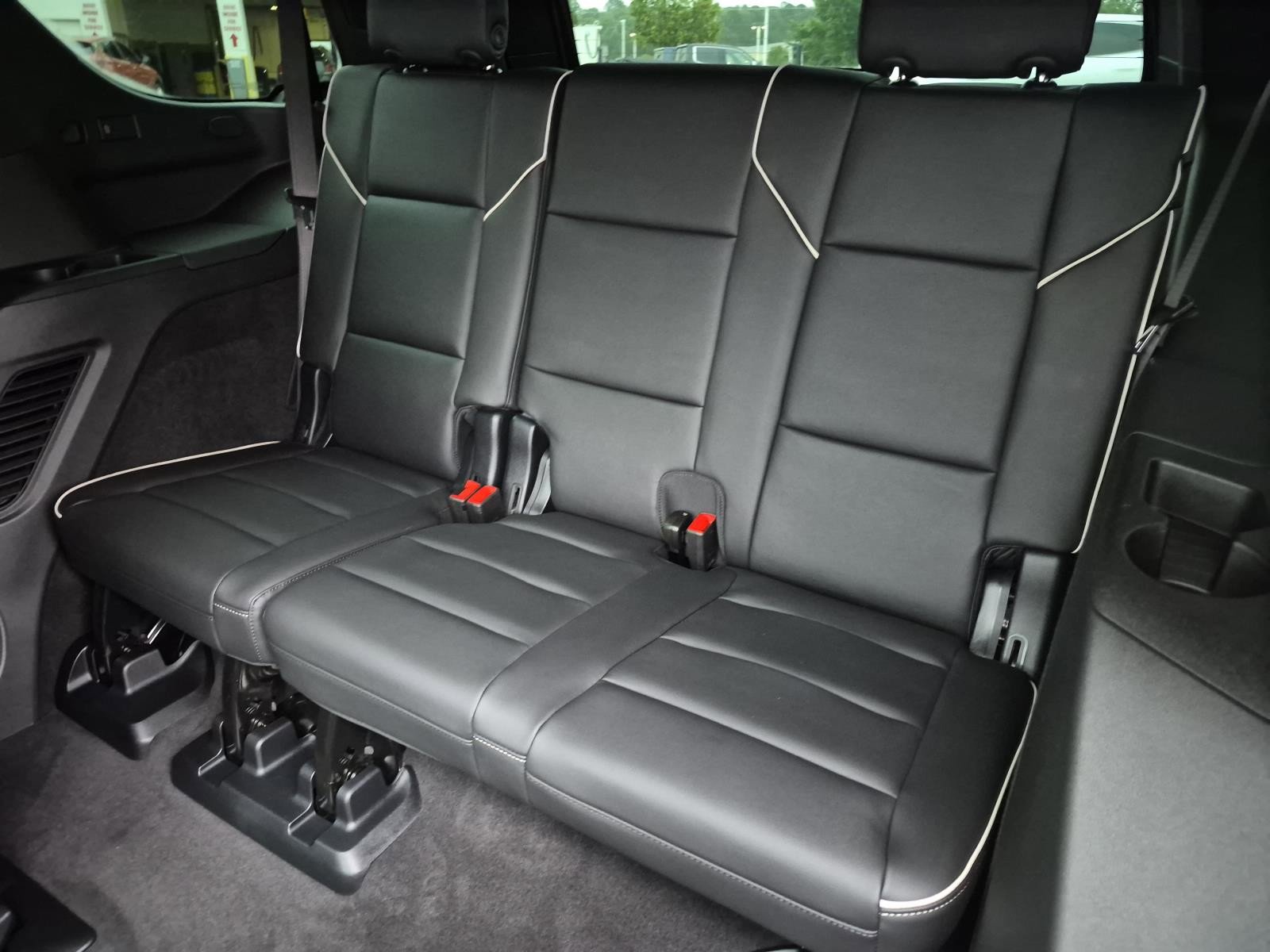 Used 2025 Cadillac Escalade Sport w/ Touring Package RWD image 16