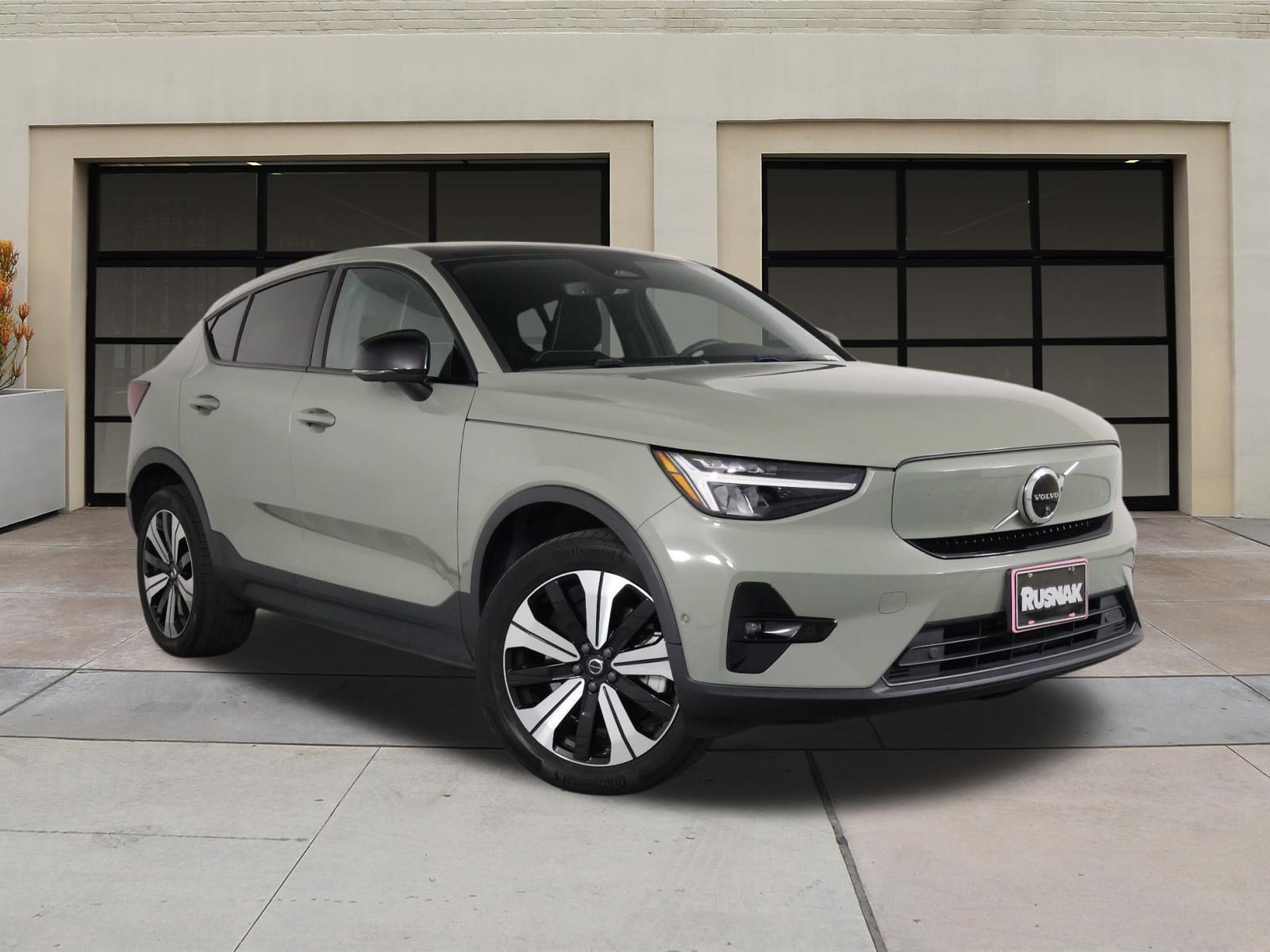 Certified 2023 Volvo C40 P8 Recharge Plus AWD/4WD image 33