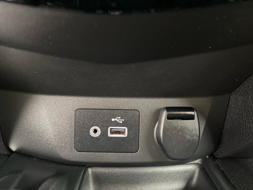 Used 2019 Nissan Rogue SV w/ Premium Package AWD/4WD image 14