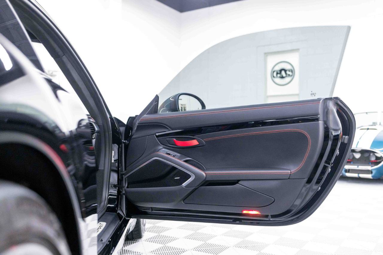 Used 2018 Porsche 911 Carrera T RWD image 36