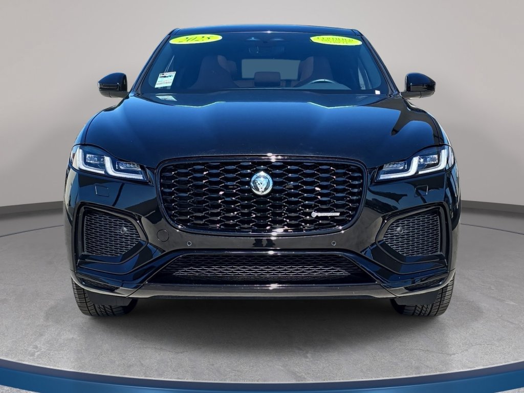 Certified 2025 Jaguar F-PACE R-Dynamic S AWD/4WD image 2