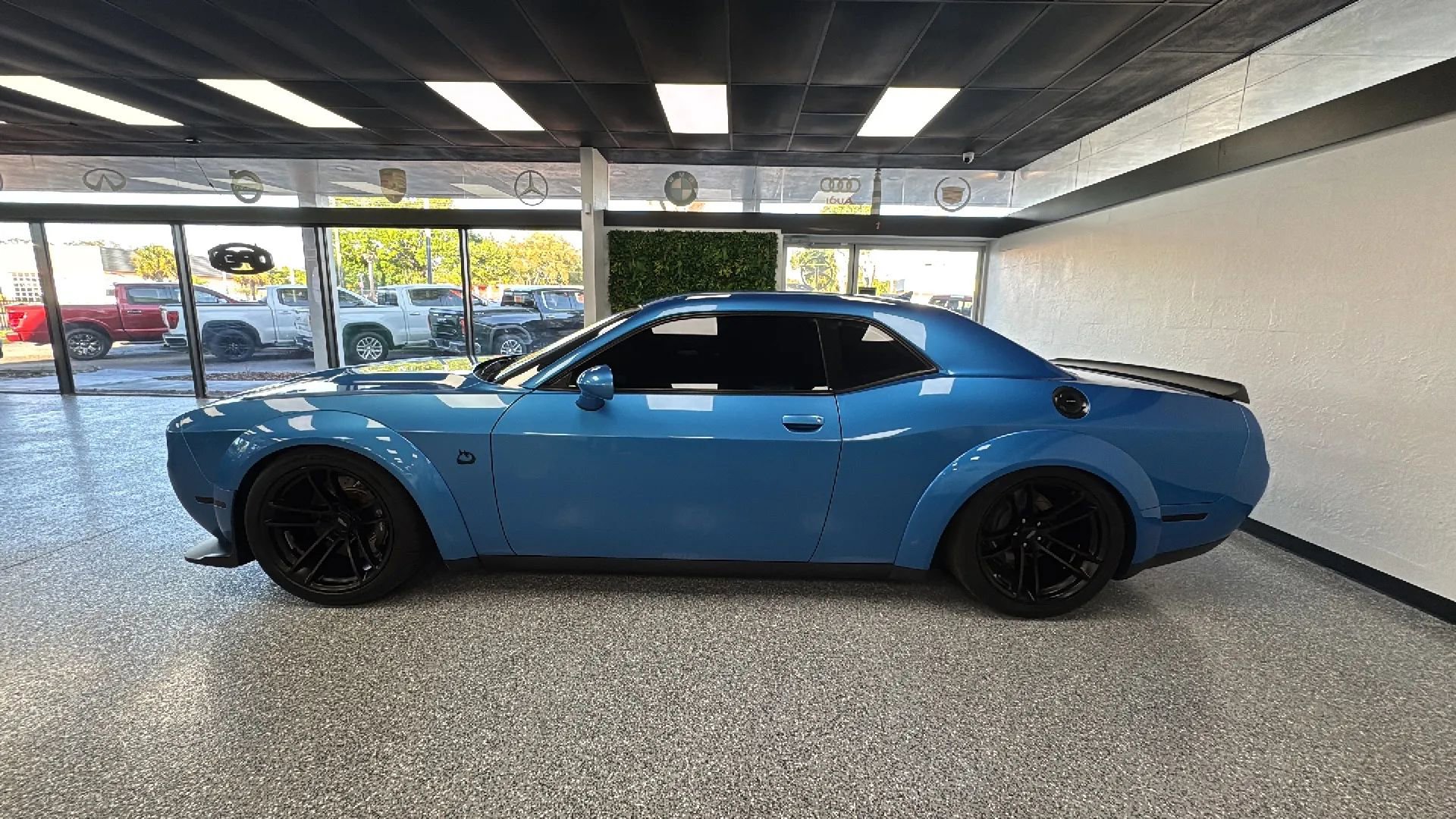 Used 2019 Dodge Challenger R/T Scat Pack w/ Widebody Package image 4