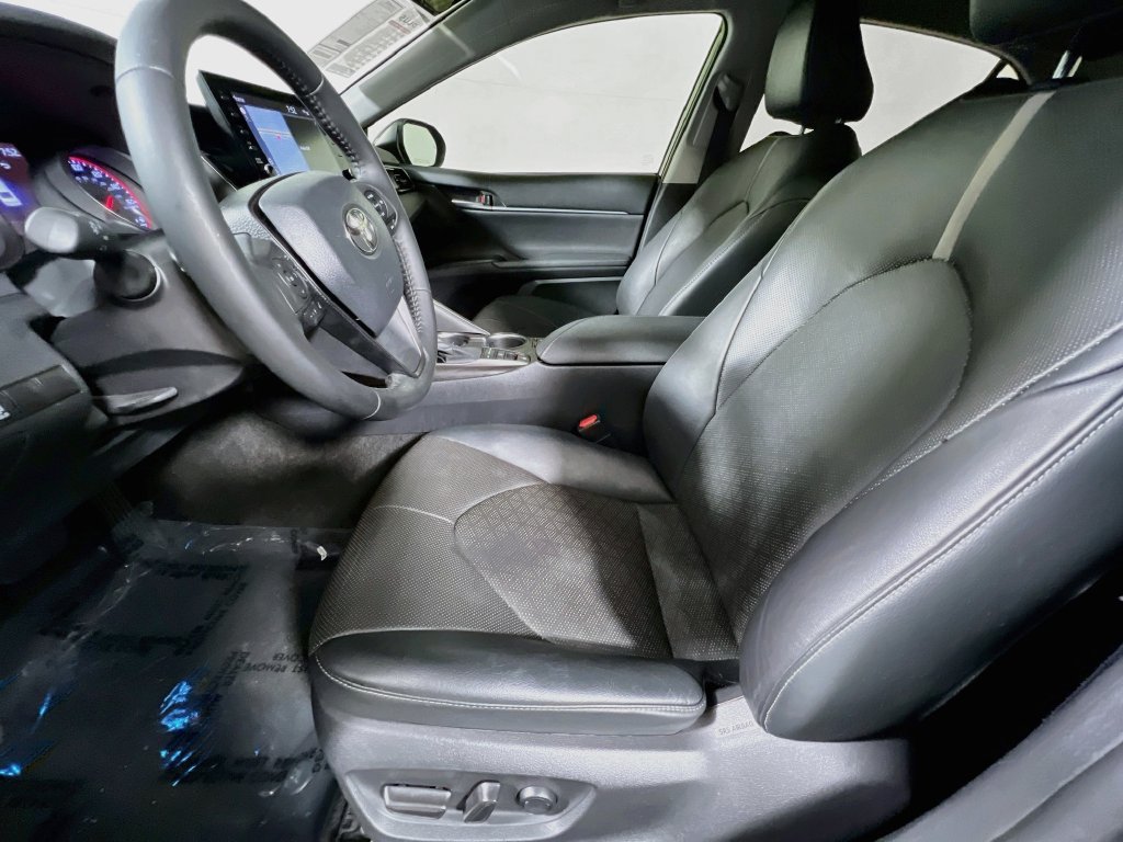 Used 2021 Toyota Camry XSE w/ Navigation Package FWD image 12