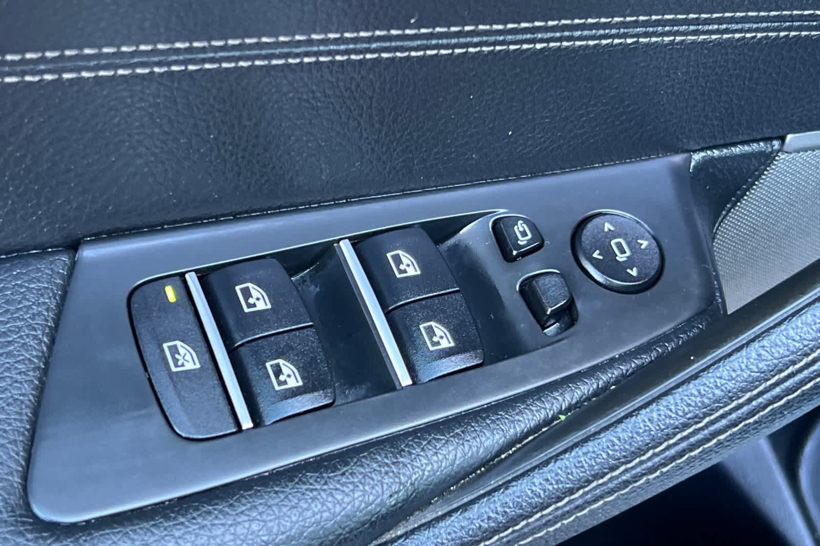Used 2020 BMW 530i w/ Premium Package RWD image 13