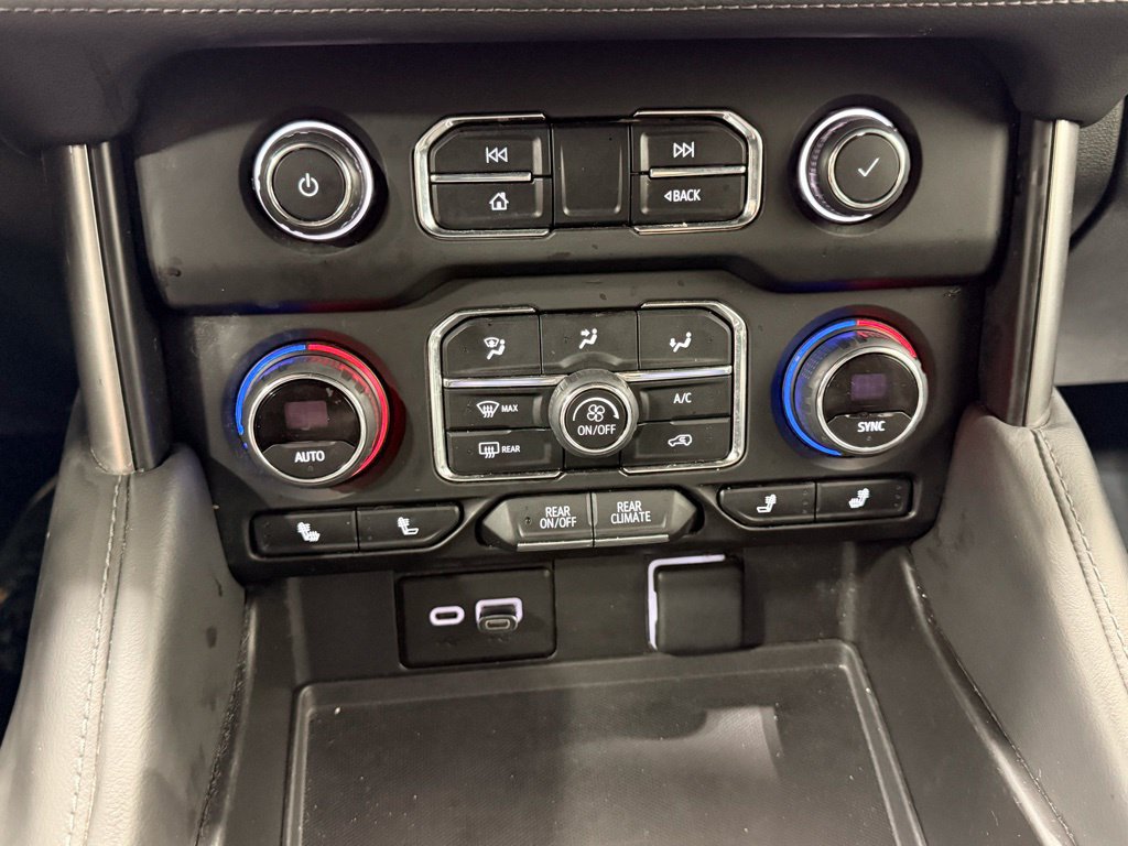 Used 2024 Chevrolet Tahoe LT AWD/4WD image 25