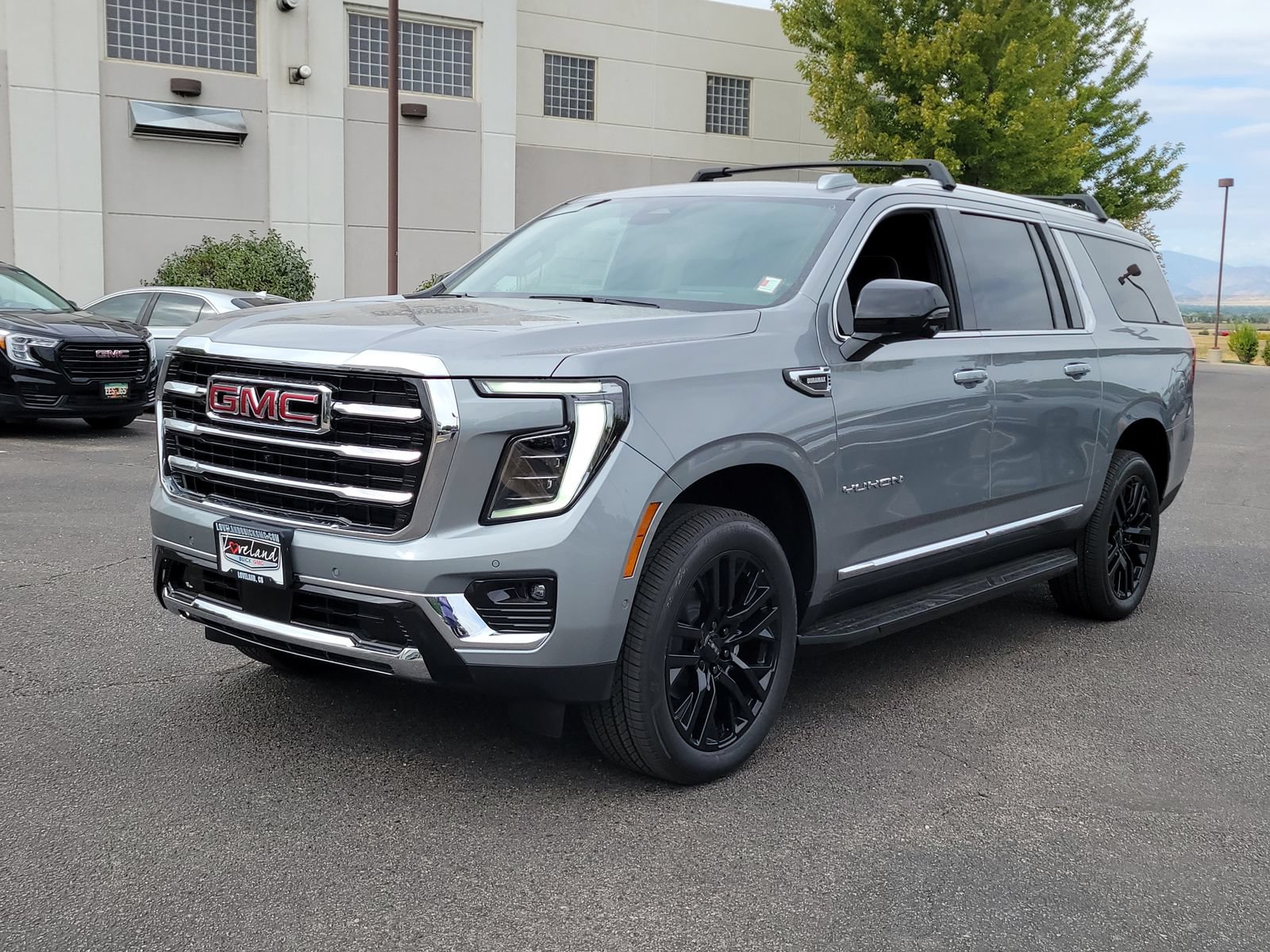 New 2026 GMC Yukon XL Elevation w/ Elevation Premium Package AWD/4WD image 7
