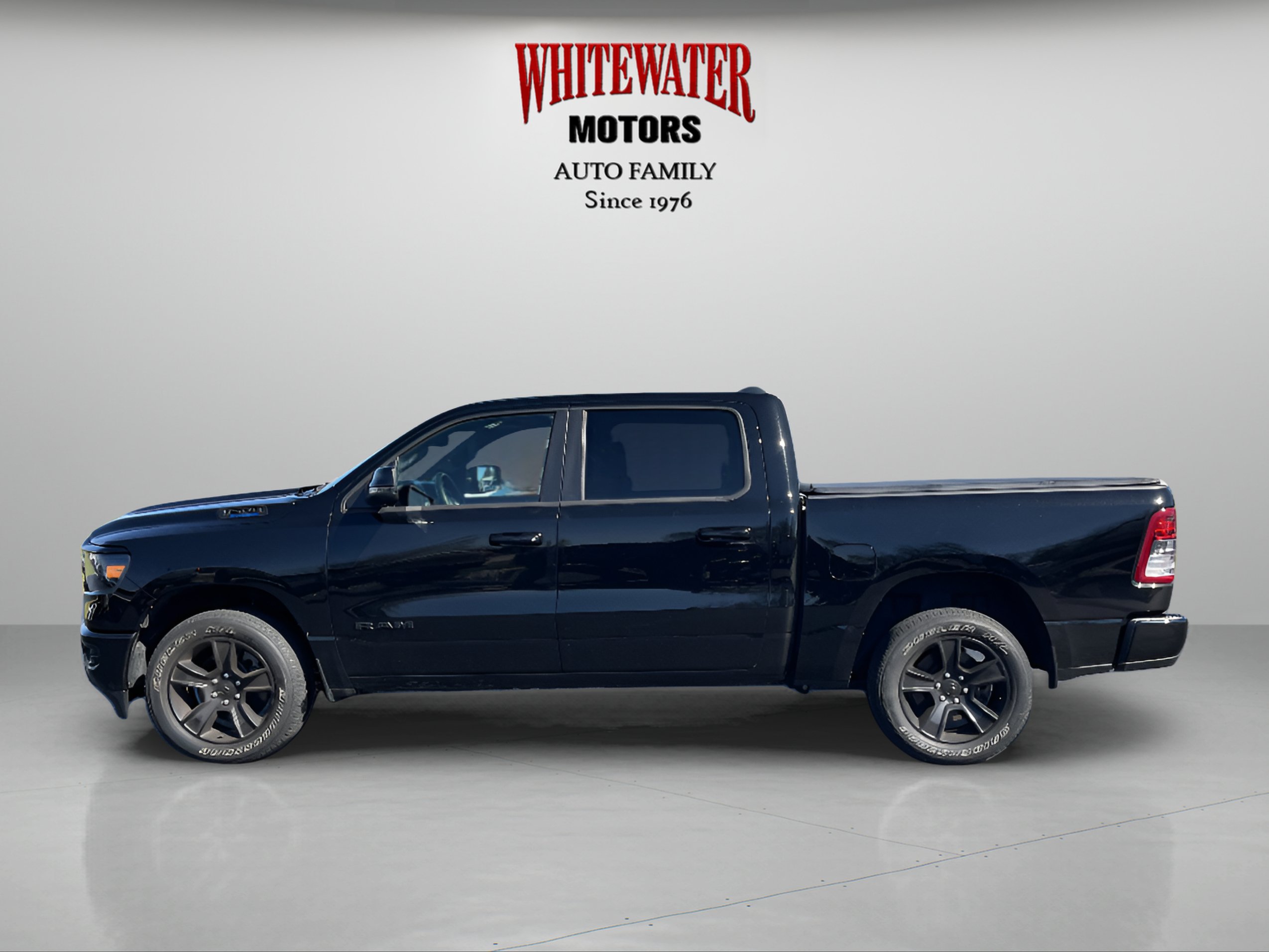 Used 2023 RAM 1500 Big Horn AWD/4WD image 2