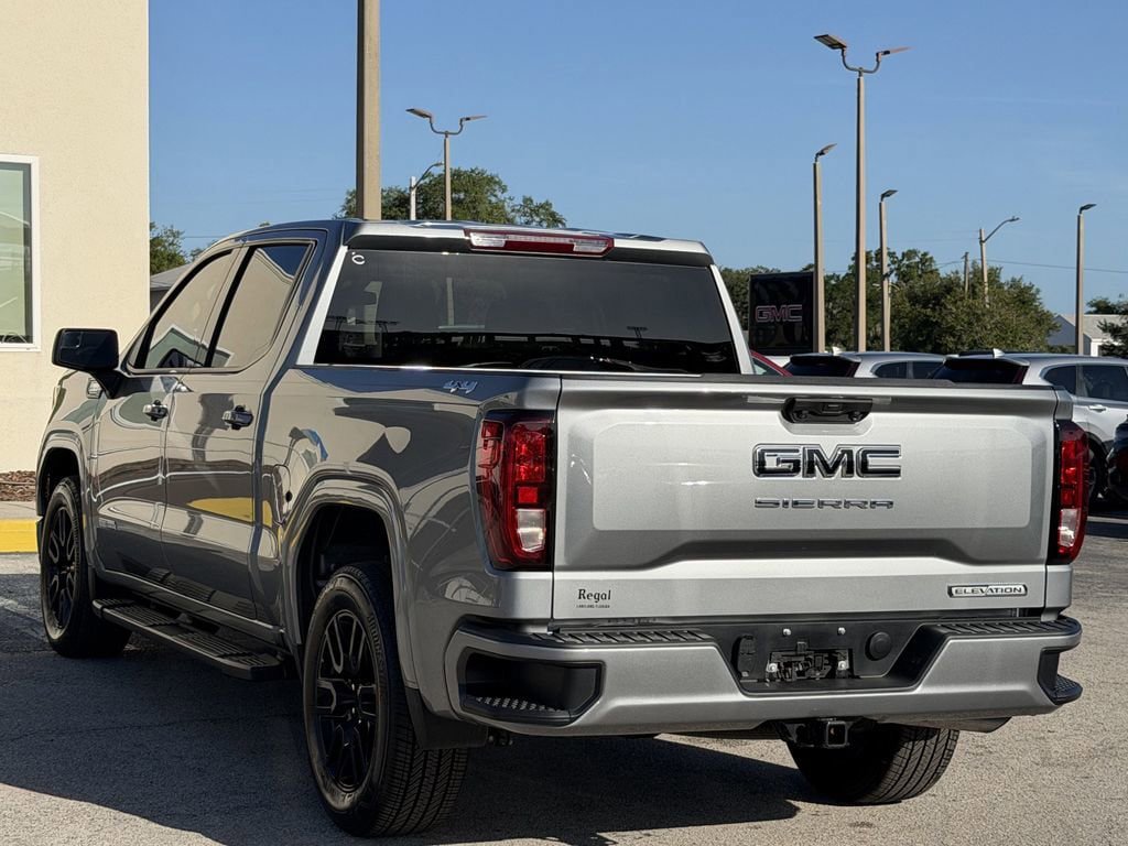Used 2026 GMC Sierra 1500 Elevation w/ LPO, Elevation Black Package AWD/4WD image 7
