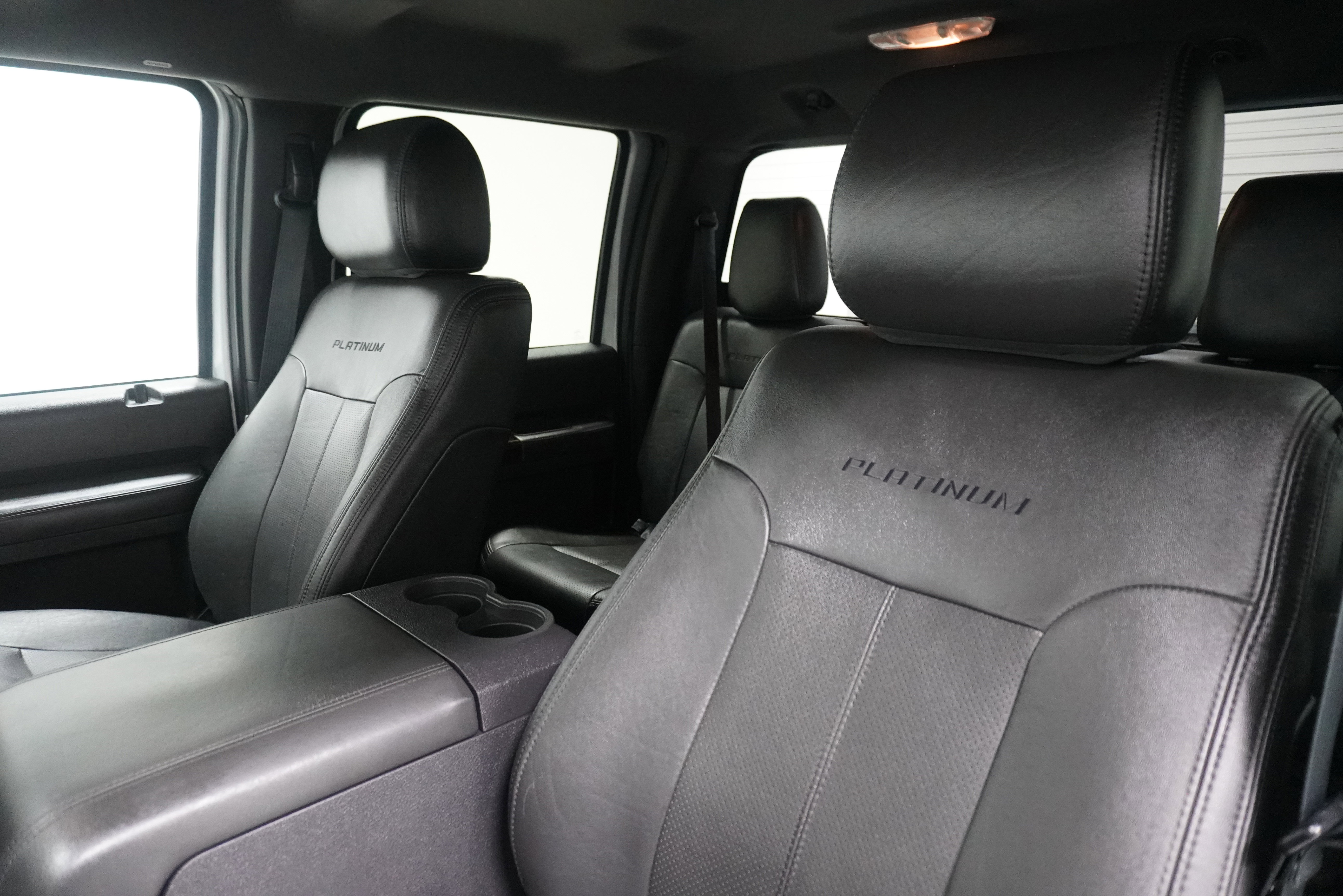 Used 2016 Ford F250 Platinum image 9