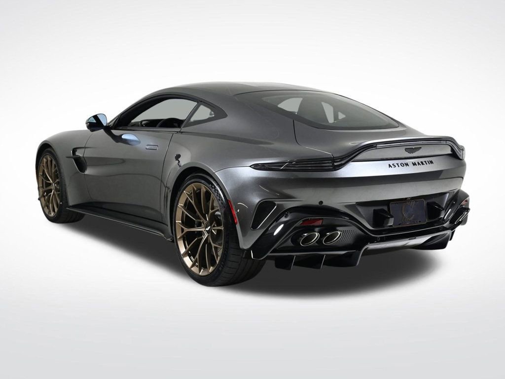 Used 2026 Aston Martin V8 Vantage Coupe image 2