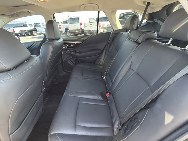 Used 2020 Subaru Outback Limited image 16