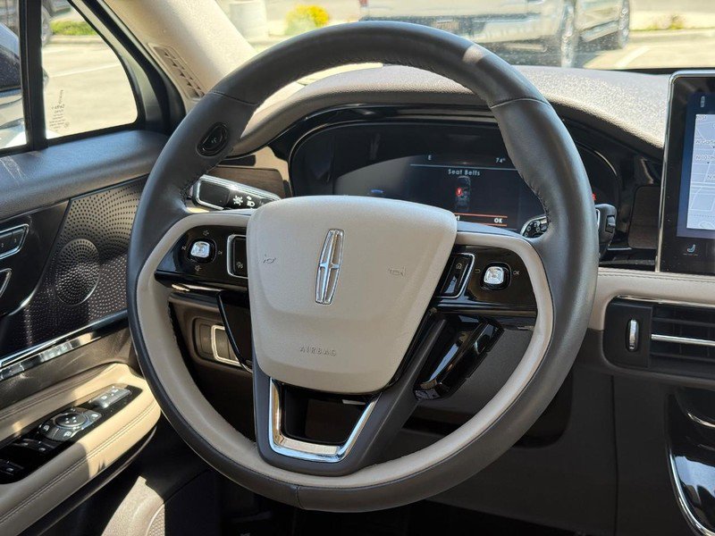 Certified 2023 Lincoln Corsair Reserve w/ Equipment Group 201A AWD/4WD image 17