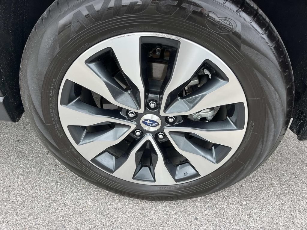 Certified 2024 Subaru Outback Limited XT AWD/4WD image 11