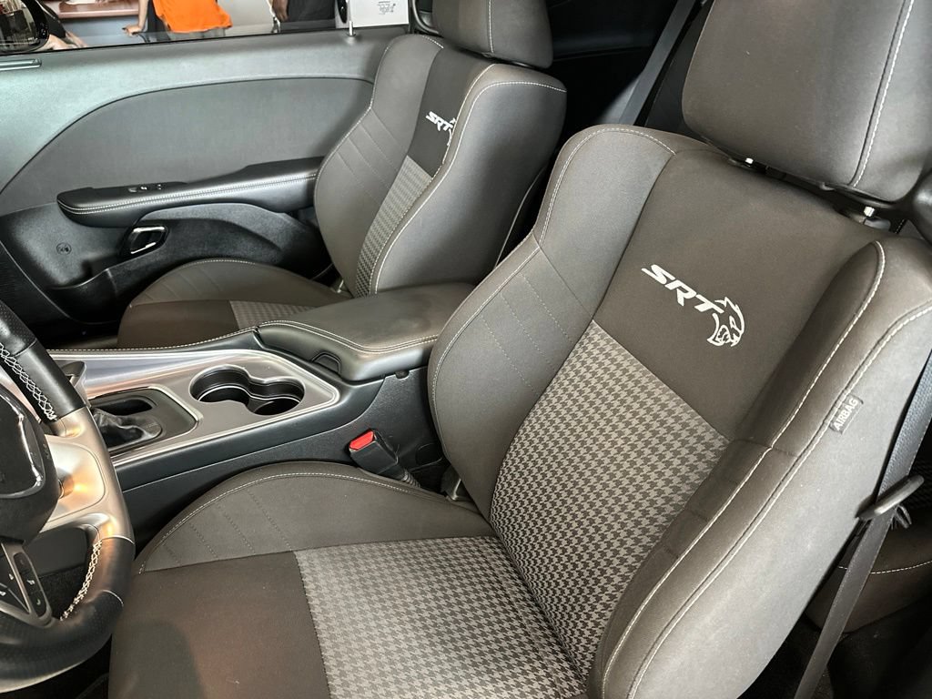 Used 2022 Dodge Challenger SRT Hellcat RWD image 17