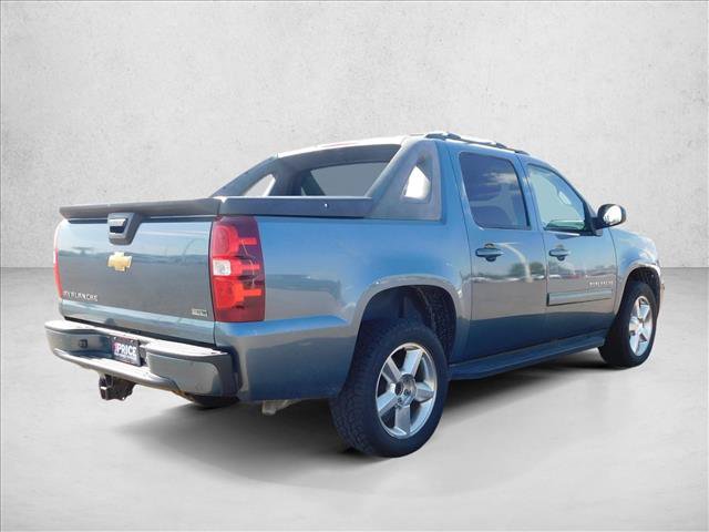 Used 2012 Chevrolet Avalanche LS AWD/4WD image 8