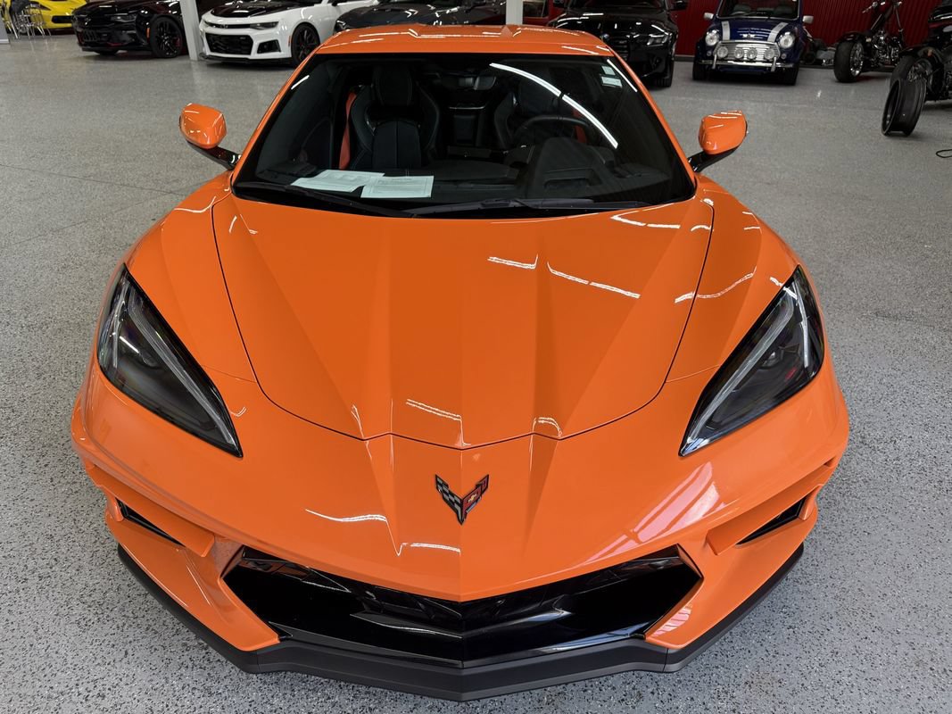 Used 2022 Chevrolet Corvette Stingray Preferred Cpe w/ Z51 Performance Package RWD image 10