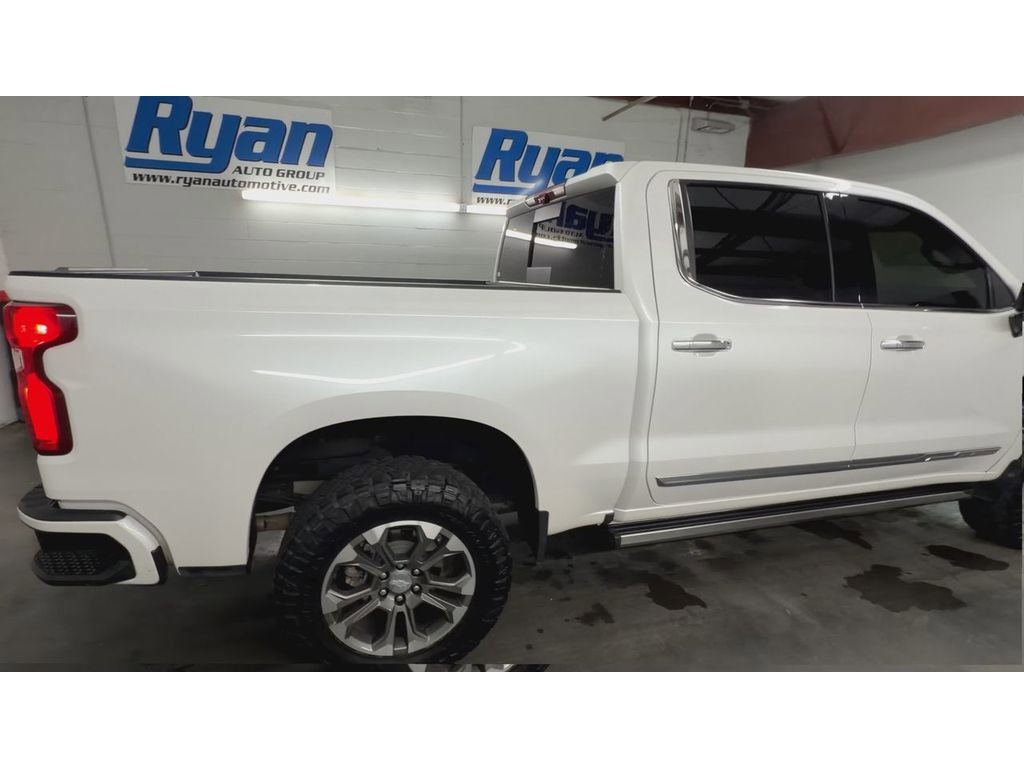 Certified 2024 Chevrolet Silverado 1500 High Country w/ Technology Package image 9