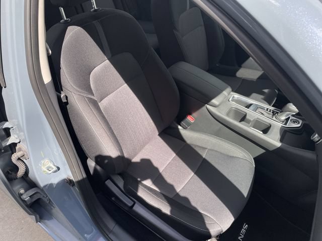 Used 2025 Nissan Sentra SV w/ Trunk Package FWD image 41