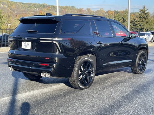 New 2026 Chevrolet Traverse RS image 7