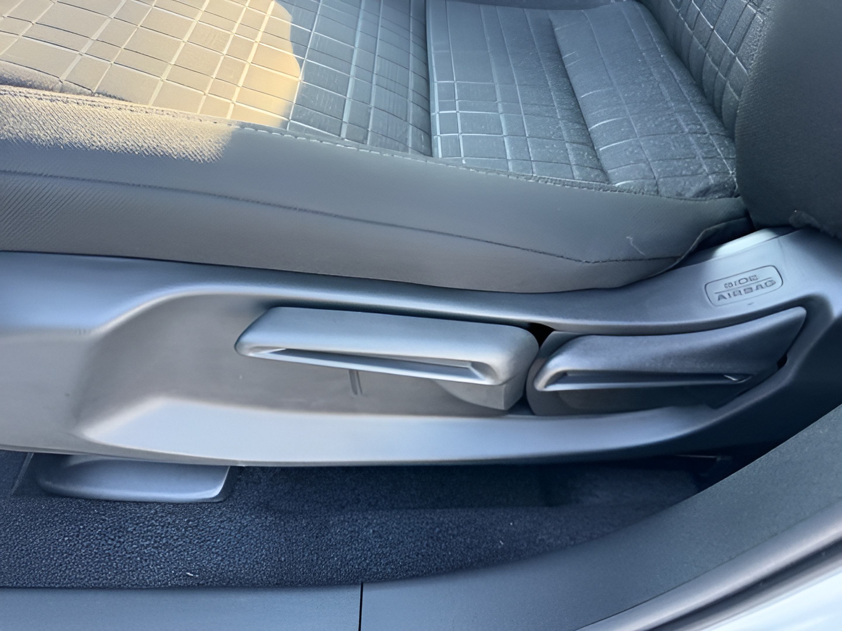 New 2027 Honda HR-V LX image 23