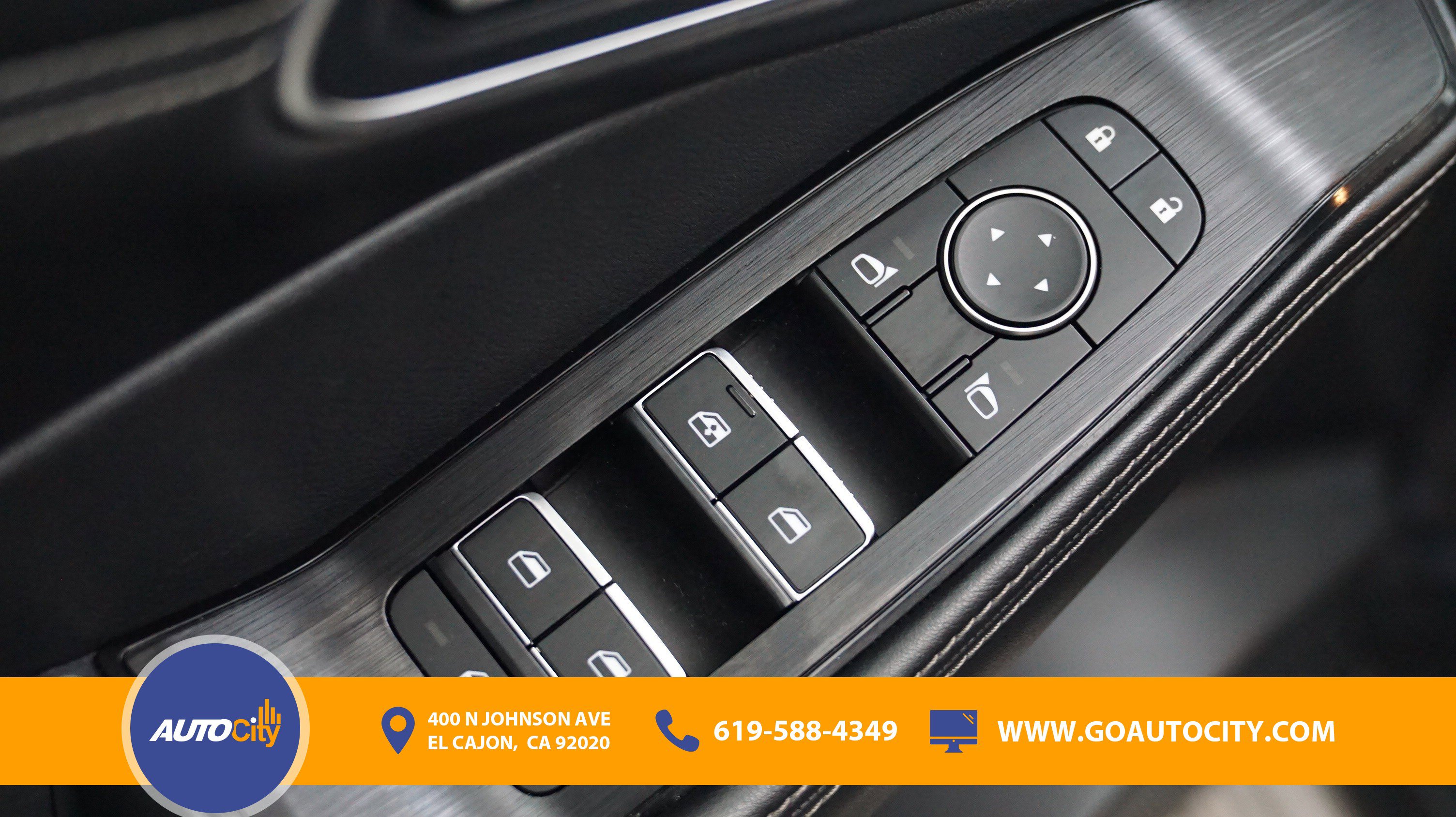 Used 2021 Nissan Rogue SL w/ Premium Package image 19