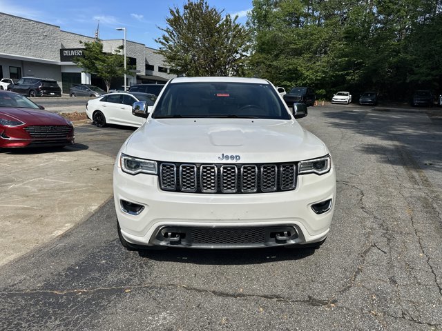 Used 2017 Jeep Grand Cherokee Overland RWD image 3