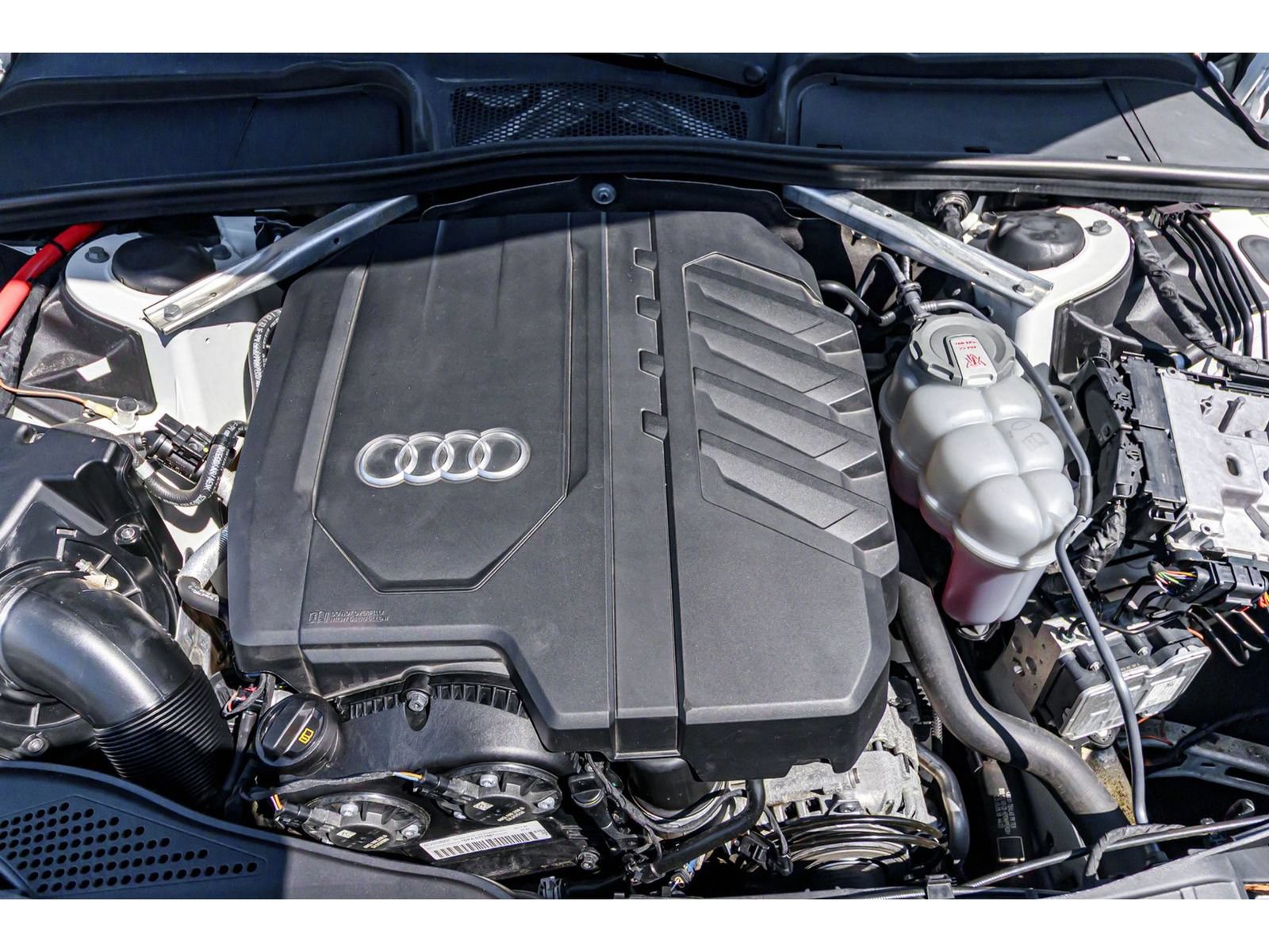 Used 2023 Audi A4 2.0T Premium Plus AWD/4WD image 17