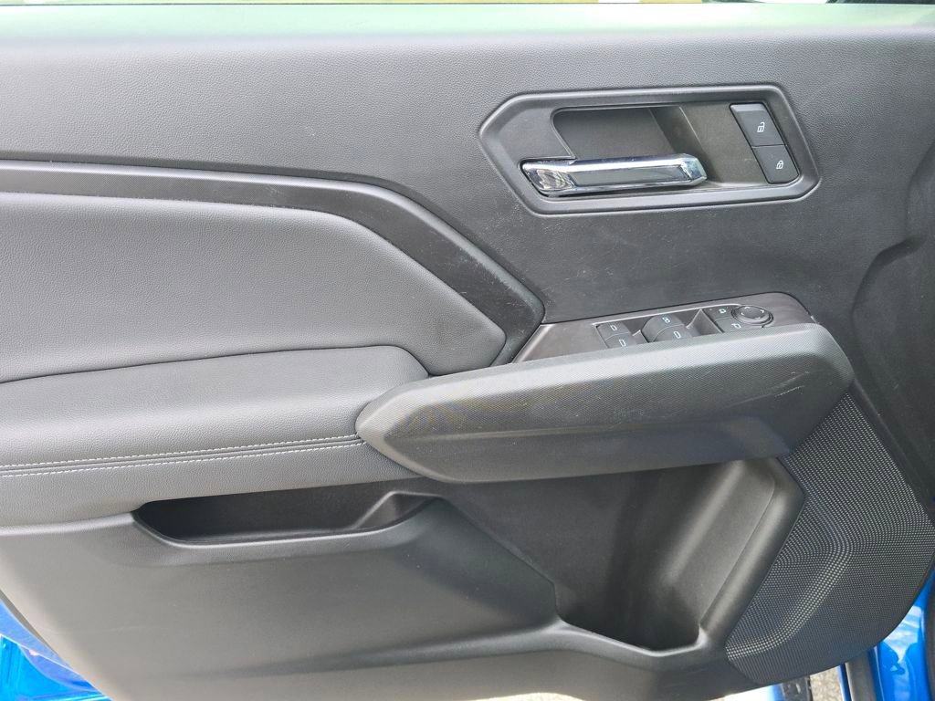 Used 2023 Chevrolet Colorado LT w/ LT Convenience Package II image 10