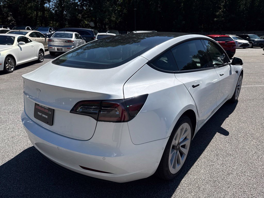 Used 2022 Tesla Model 3 RWD image 4