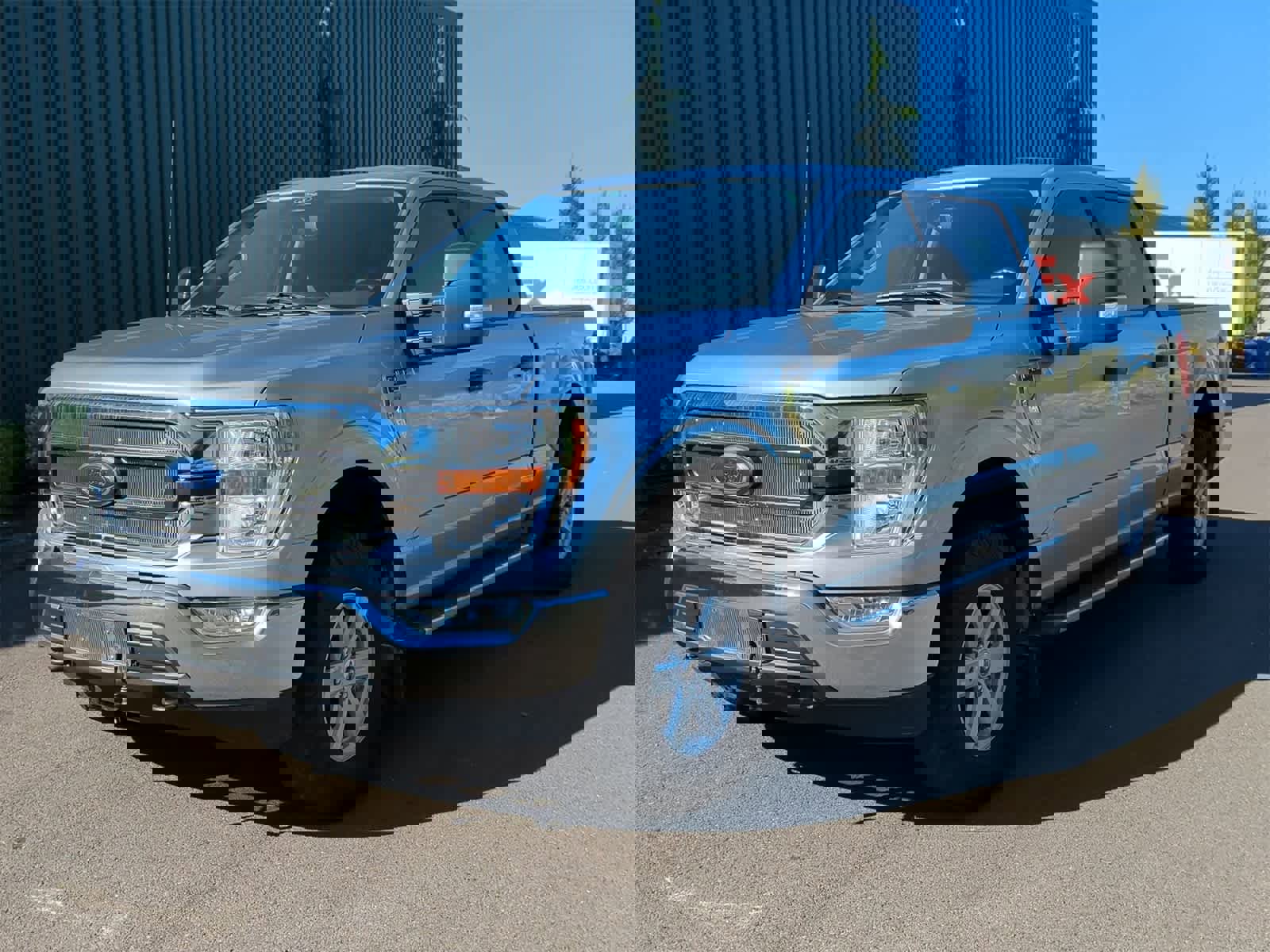 Used 2022 Ford F150 XLT w/ Equipment Group 301A Mid