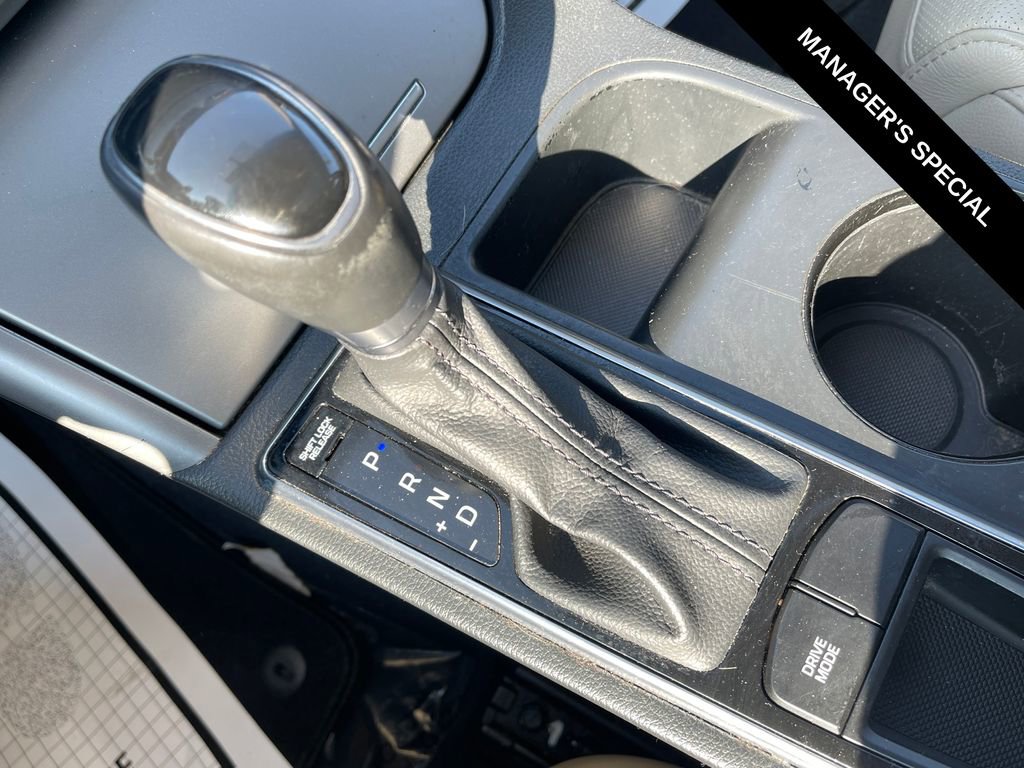 Used 2015 Hyundai Sonata Limited w/ Option Group 05 FWD image 28