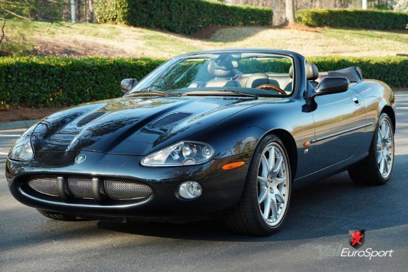 Used 2003 Jaguar XK8 Convertible image 26