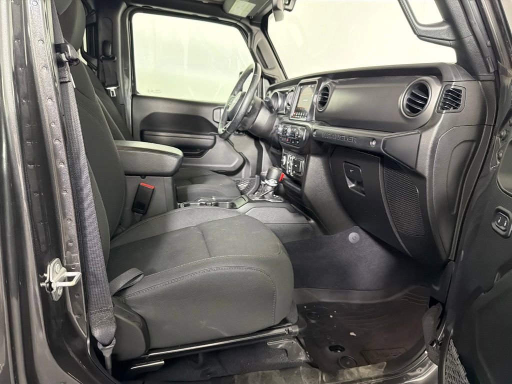 Used 2022 Jeep Wrangler Unlimited Sport AWD/4WD image 30