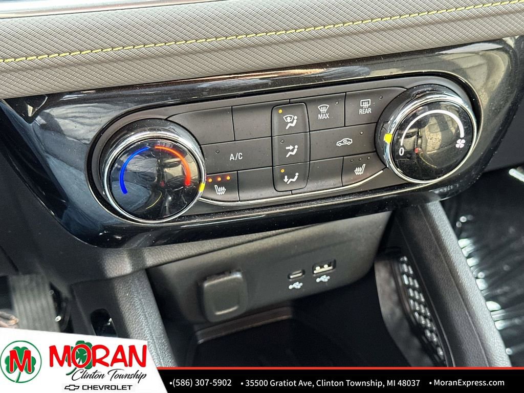 Used 2024 Chevrolet TrailBlazer ACTIV w/ Driver Confidence Package AWD/4WD image 28