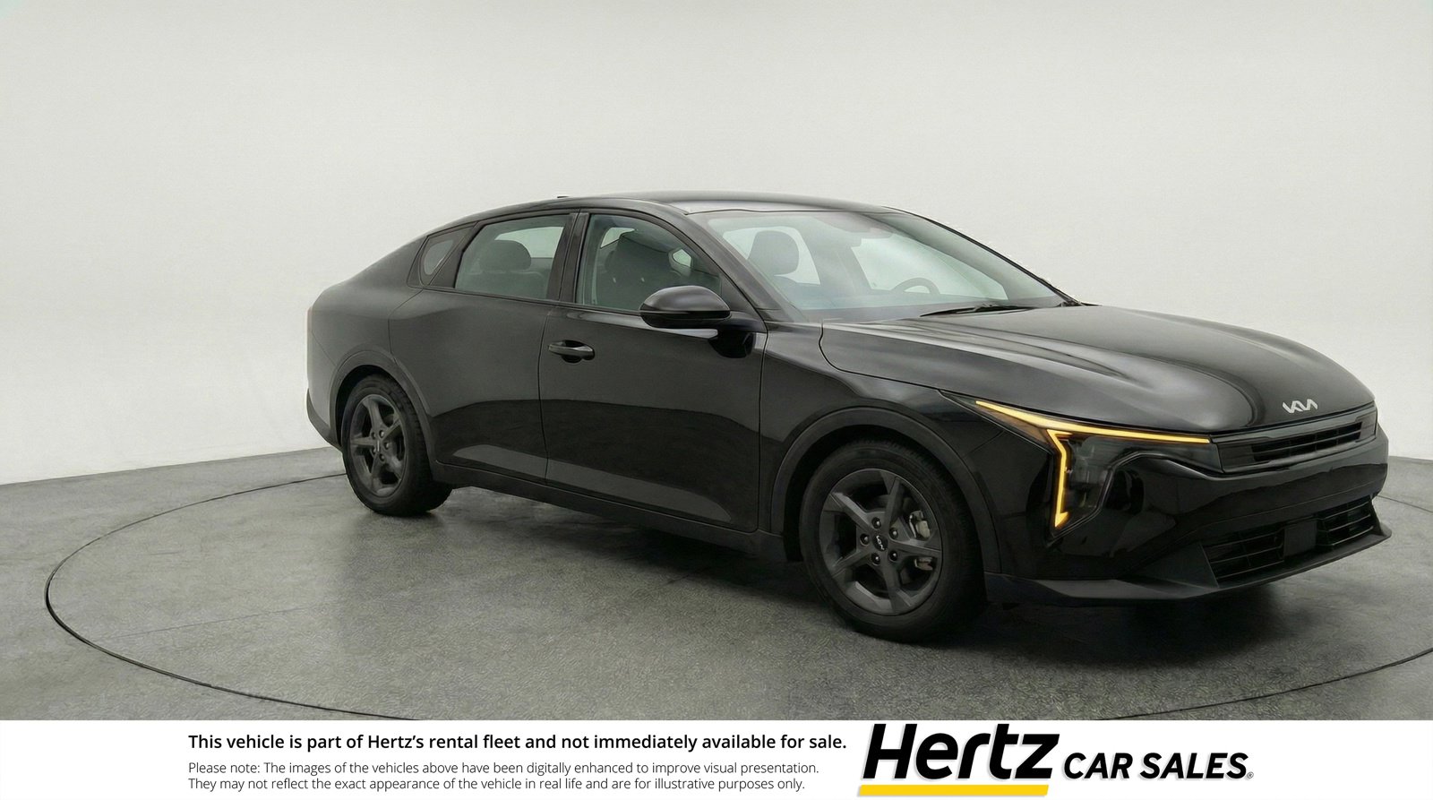 Used 2025 Kia K4 LXS FWD image 1