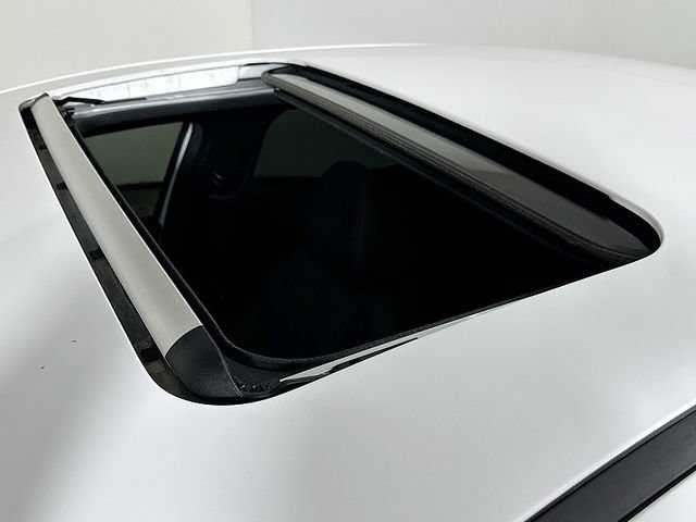 Used 2023 Hyundai Elantra N Line FWD image 14