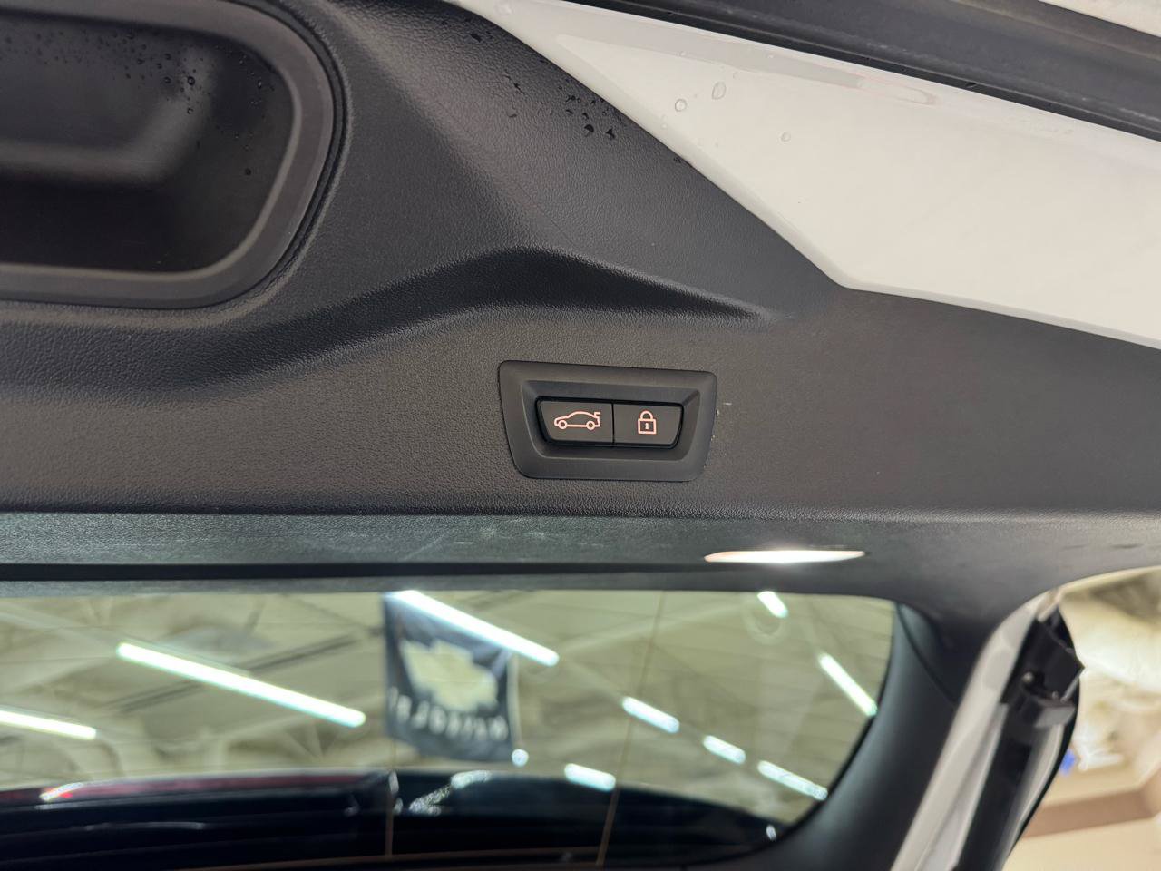 Used 2022 BMW X5 xDrive40i AWD/4WD image 12