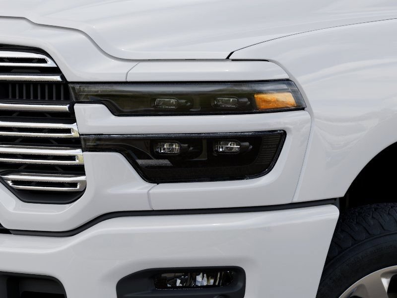 New 2026 RAM 2500 Laramie AWD/4WD image 11