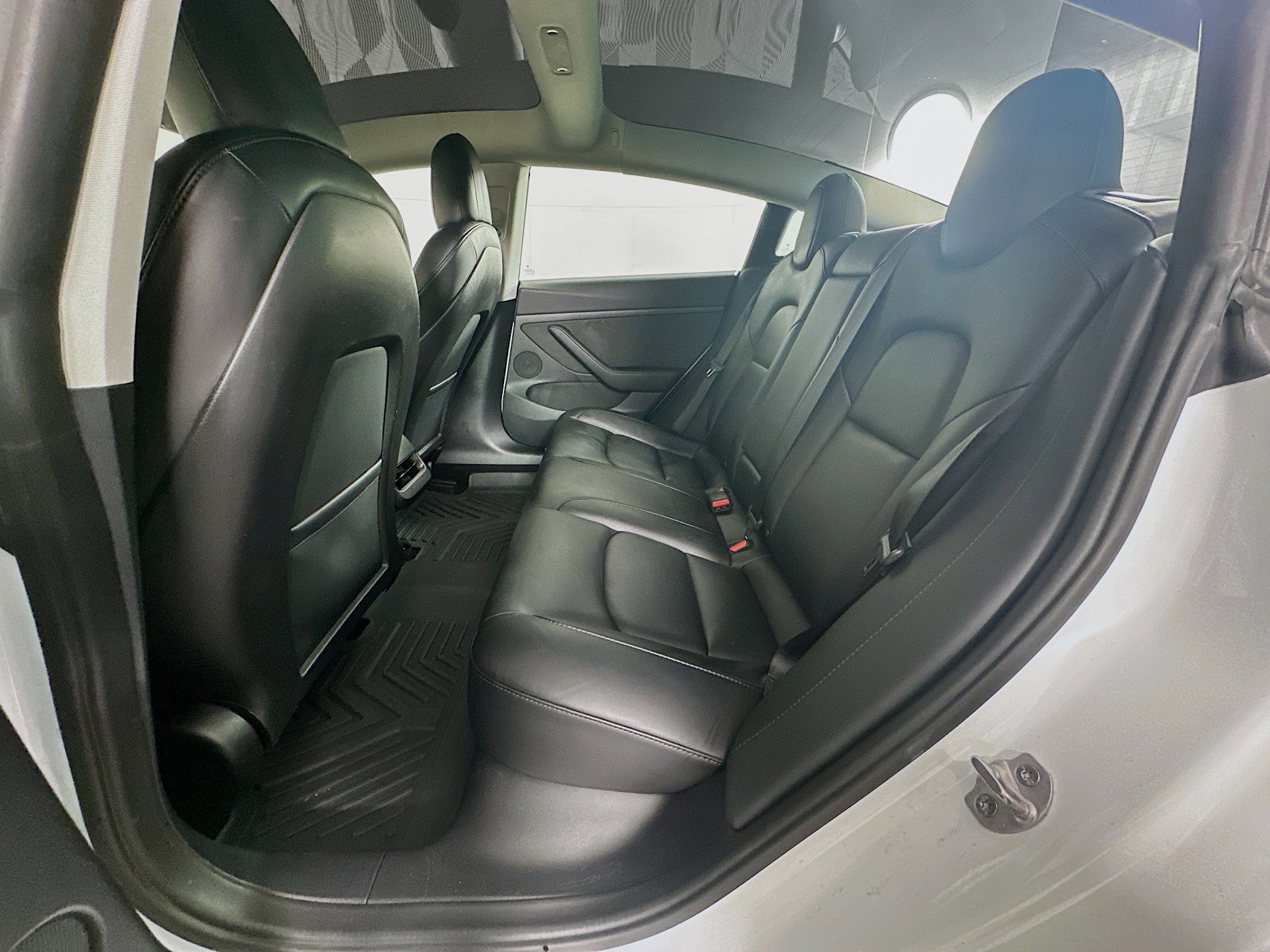 Used 2022 Tesla Model 3 image 29