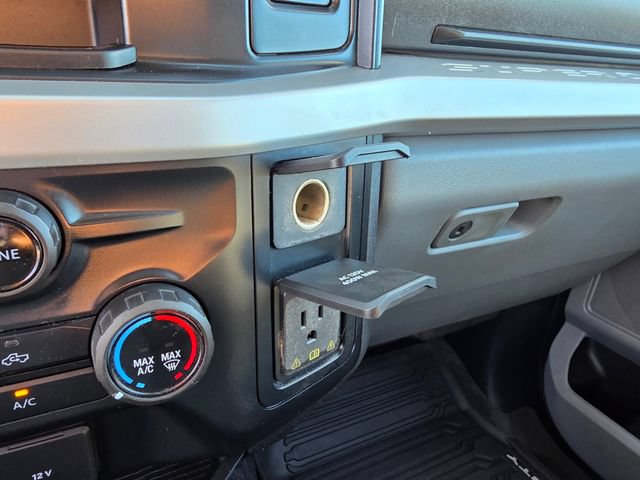 Used 2023 Ford F250 XLT w/ FX4 Off-Road Package AWD/4WD image 20