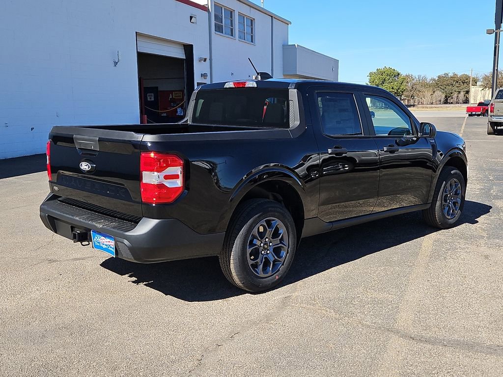 New 2026 Ford Maverick XLT image 13