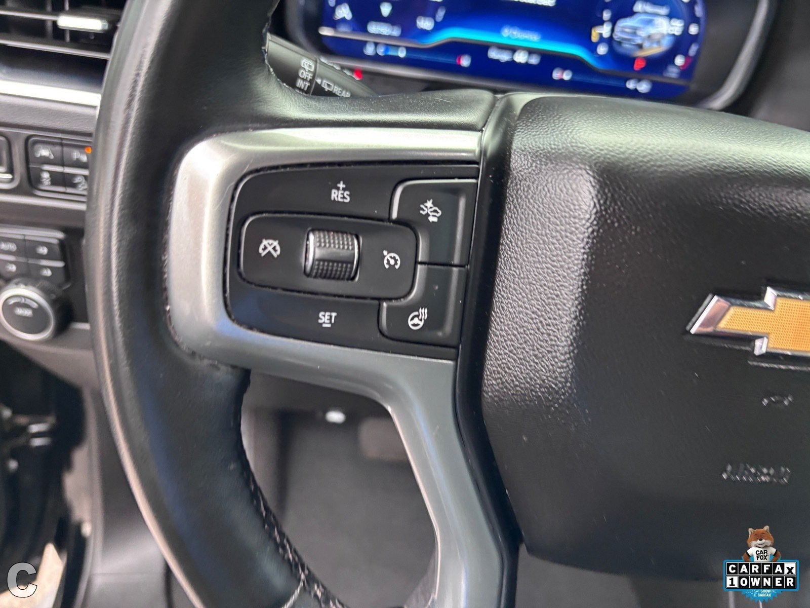 Used 2023 Chevrolet Tahoe Premier AWD/4WD image 22