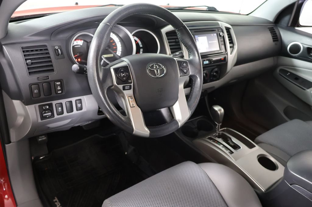 Used 2014 Toyota Tacoma 4x4 Double Cab w/ TRD Sport Package image 16