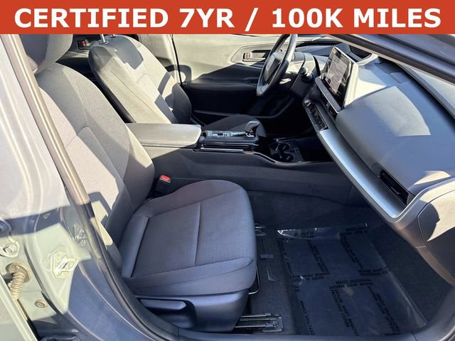 Used 2024 Toyota Prius LE image 9