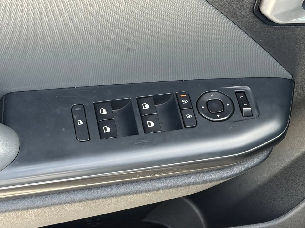 Used 2025 Kia K4 FWD image 6