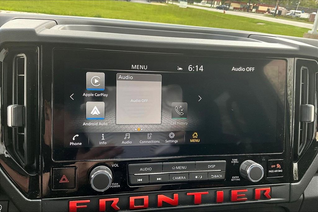 Certified 2025 Nissan Frontier PRO-4X AWD/4WD image 16