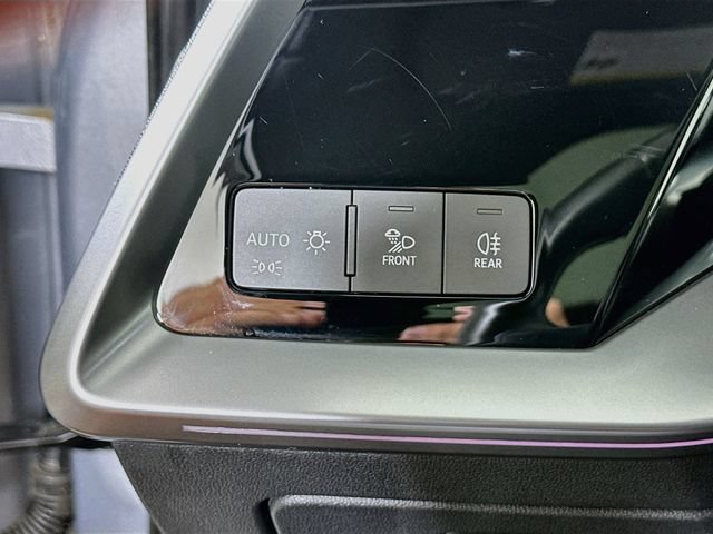 Used 2023 Audi A3 2.0T Premium Plus w/ Premium Plus Package AWD/4WD image 11